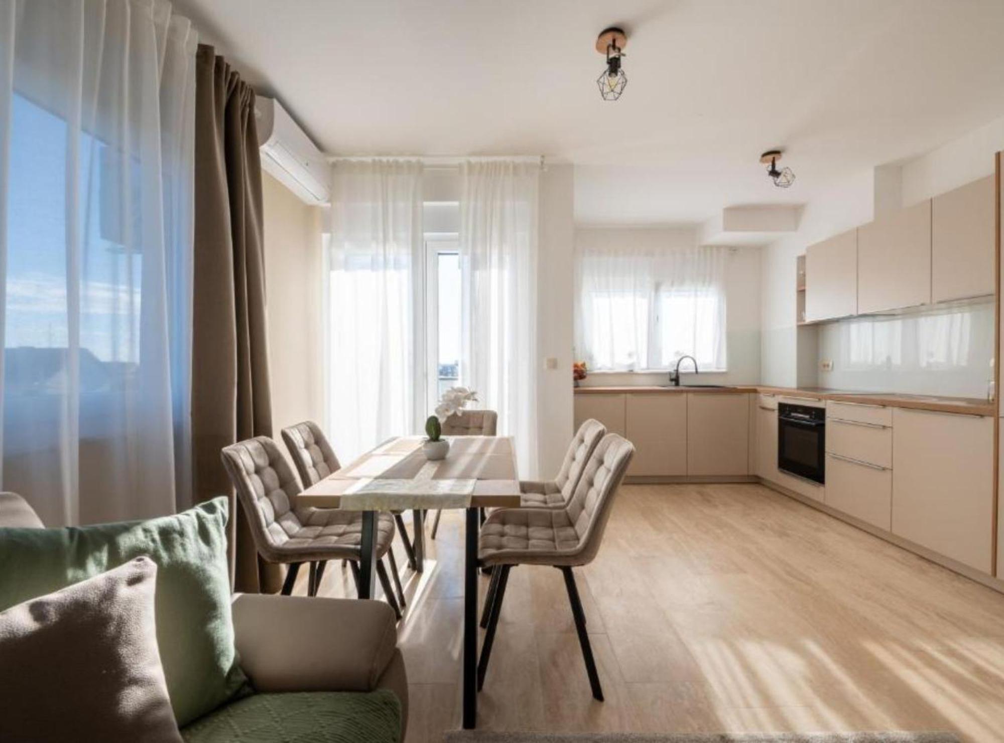 Apartment Kona - Free Parking & Self Check-In Ivanja Reka Exteriér fotografie