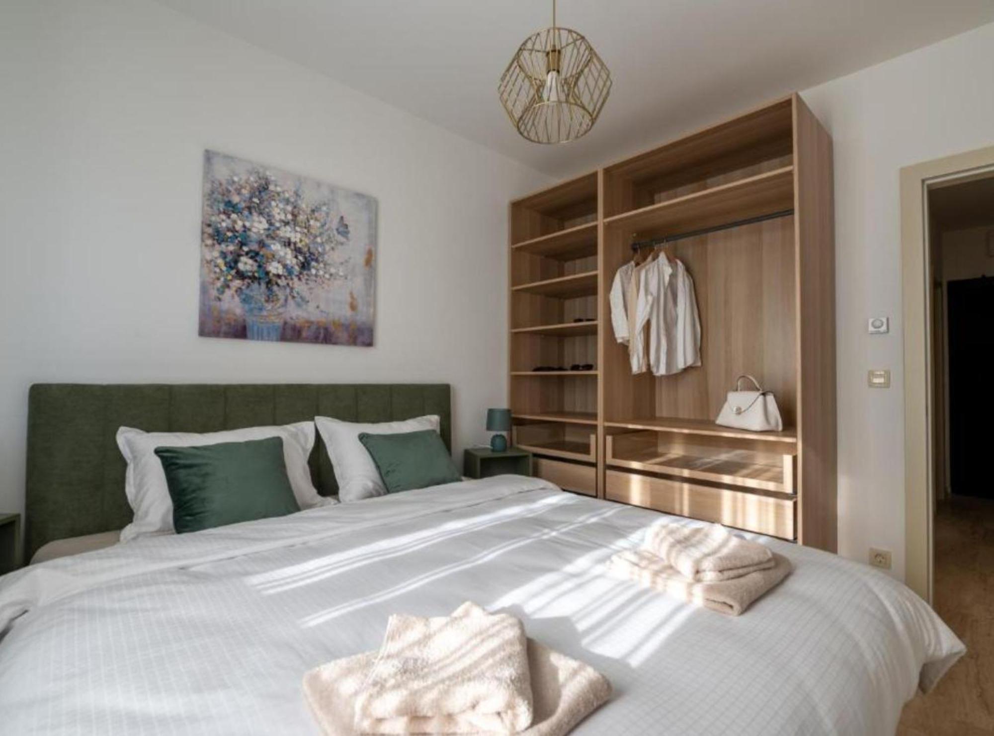 Apartment Kona - Free Parking & Self Check-In Ivanja Reka Exteriér fotografie